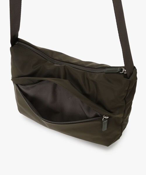 agnes b.（アニエスベー） ショルダーバッグ バッグ ナイロン ラージ