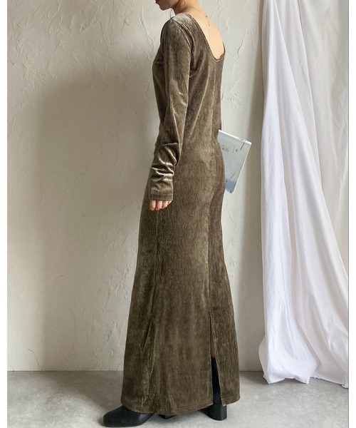 She's Closet ワンピース 長袖ロング丈バックオープンベロアワンピース