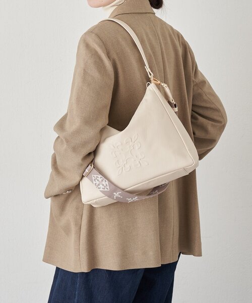 russet（ラシット） ショルダーバッグ バッグ エンボスモノグラム2WAY