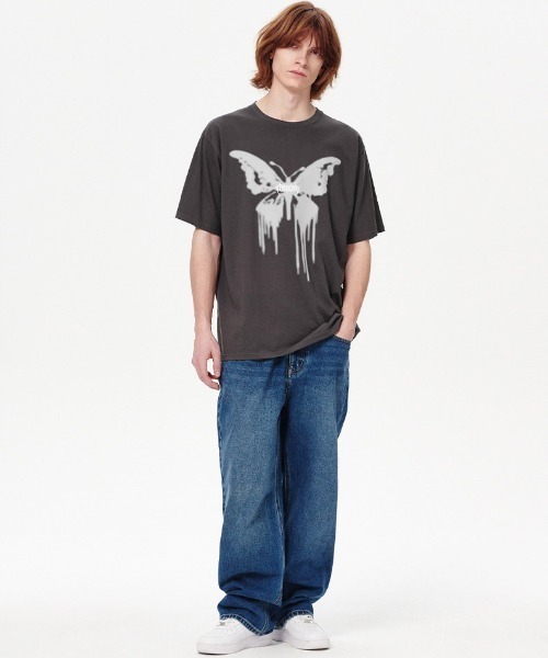 MAHAGRID（マハグリッド） tシャツ BUTTERFLY GOTH TEE/蝶 Tシャツ