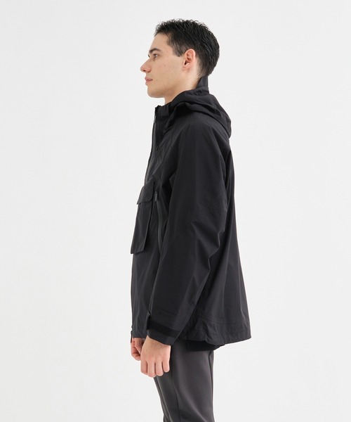 WHITE MOUNTAINEERING（ホワイトマウンテニアリング） パーカー