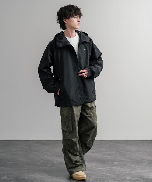HUF（ハフ） ナイロンジャケット ALL CAPS SHELL JACKET オーバー