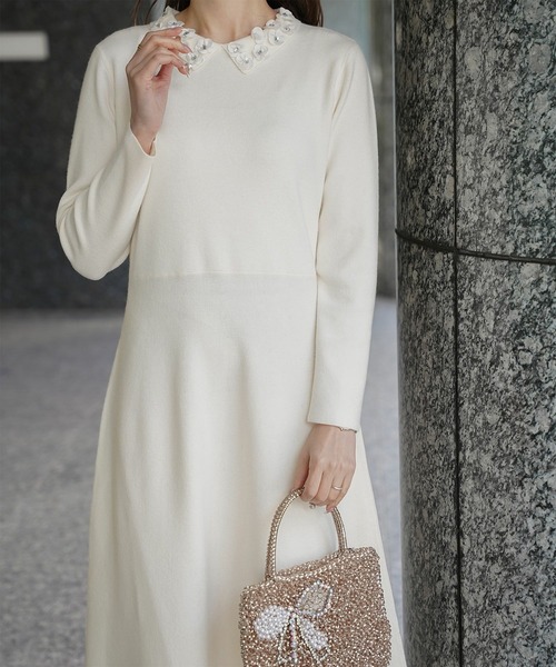 HUIT bouquet（ユイット ブーケ） ワンピース フラワーモチーフ 襟付き