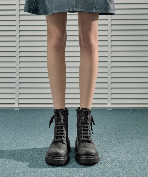 CHARLES ＆ KEITH（チャールズ&キース） ブーツ レースアップ チャン