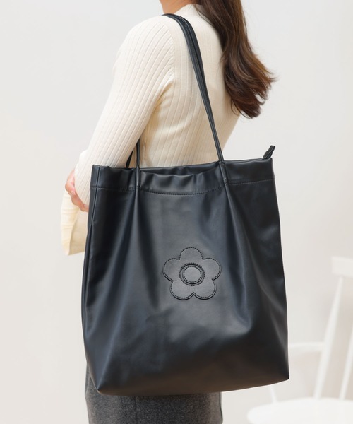 MARY QUANT（マリークヮント） トートバッグ マリークワント デイジー