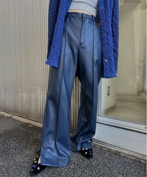 Ameri（アメリ） パンツ PIN TUCK SYNTHETIC LEATHER PANTS レディース
