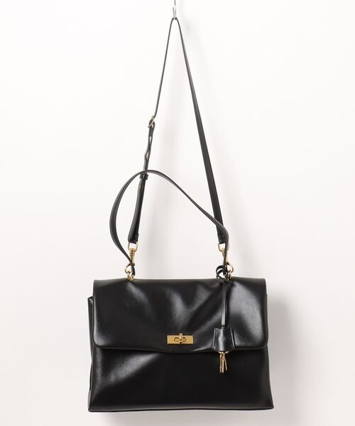 CHARLES ＆ KEITH（チャールズ&キース） ショルダーバッグ バッグ