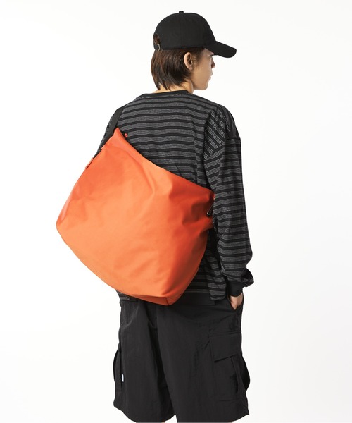 meltum（メルタム） ショルダーバッグ NYLON MESSENGER BAG メンズ