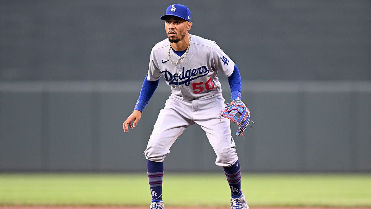 Dodgers' Mookie Betts says he 'wanted to stay in Boston my whole