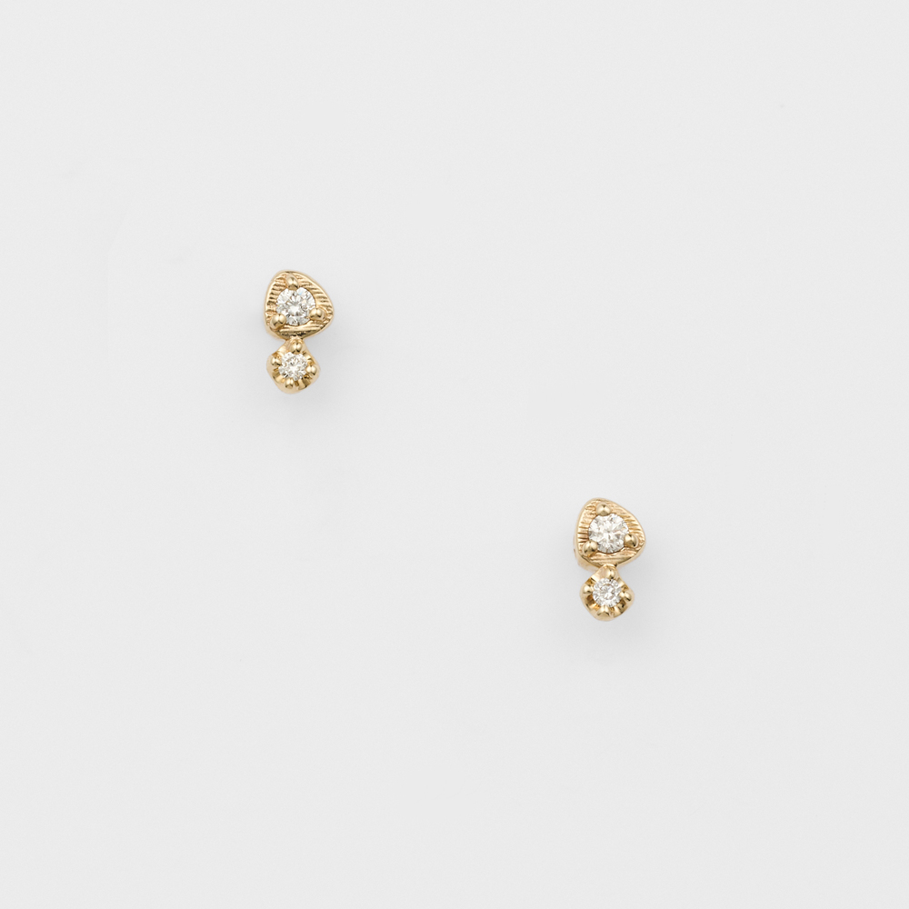 K10ダイアモンドピアス（0.02ct）｜ピアス｜アガット 公式オンラインストア