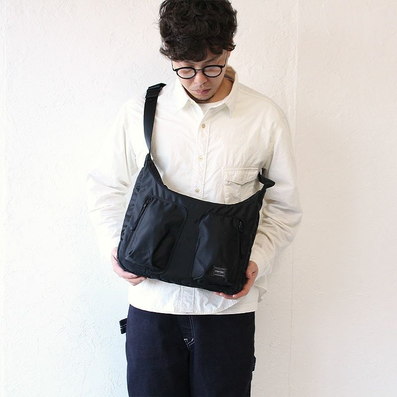 000000006188-02.jpg?size=xl&w=