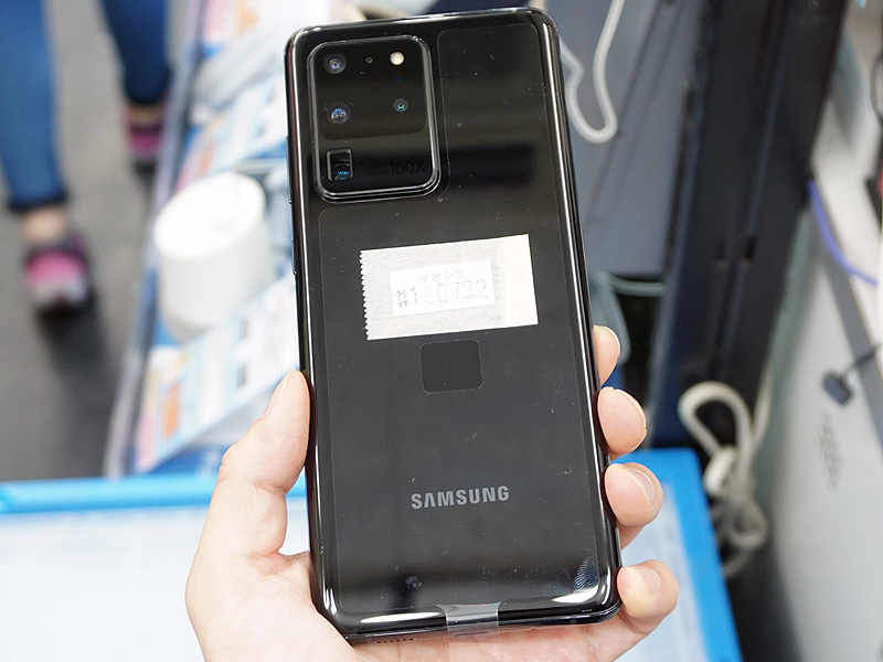 実売17万円以上、シリーズ最高峰の「Galaxy S20 Ultra 5G」が直輸入