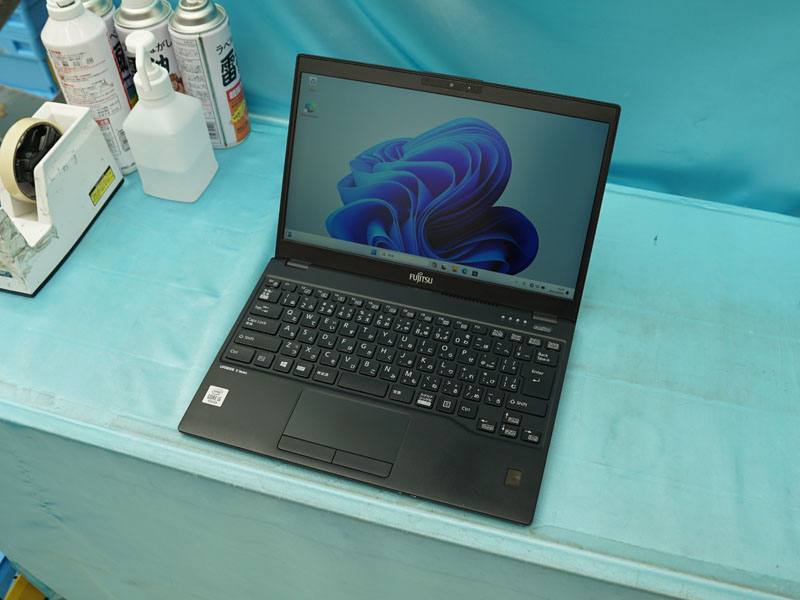 第10世代Core i5搭載の富士通13.3インチノート「LIFEBOOK U9310/D」が