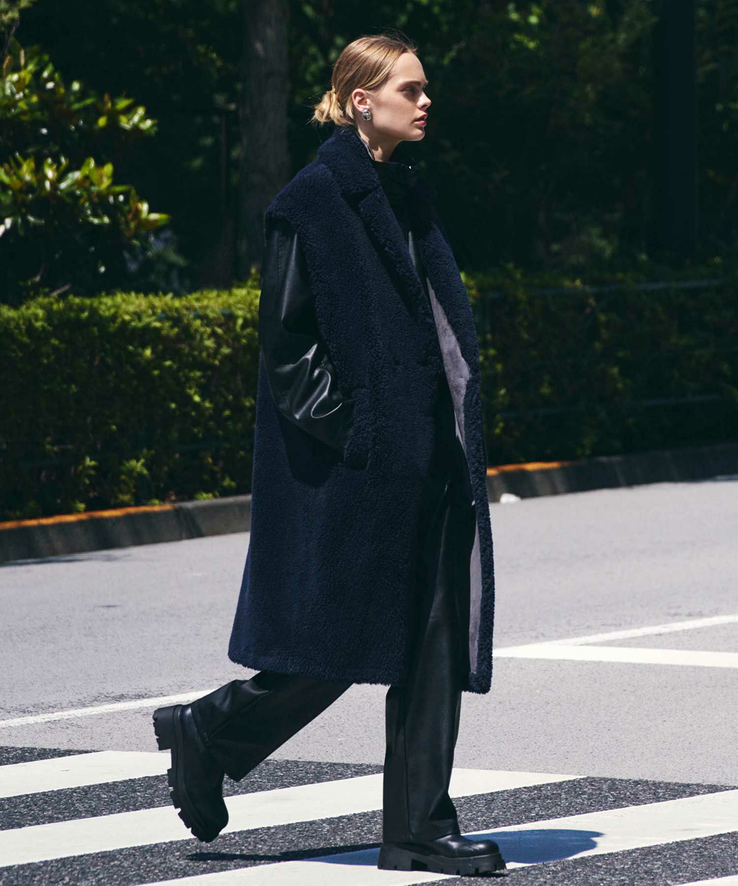 フェイクレザーパンツ | AKTE