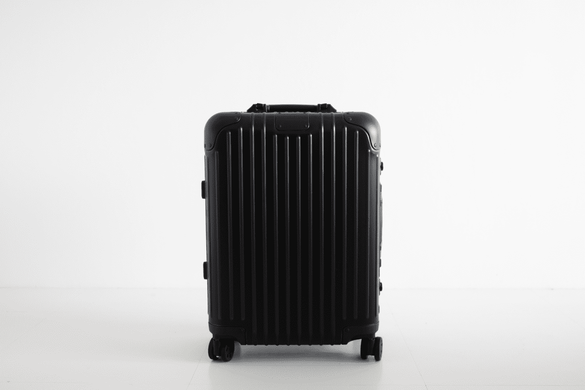 Rimowa Original Cabin S Review - Alex Kwa