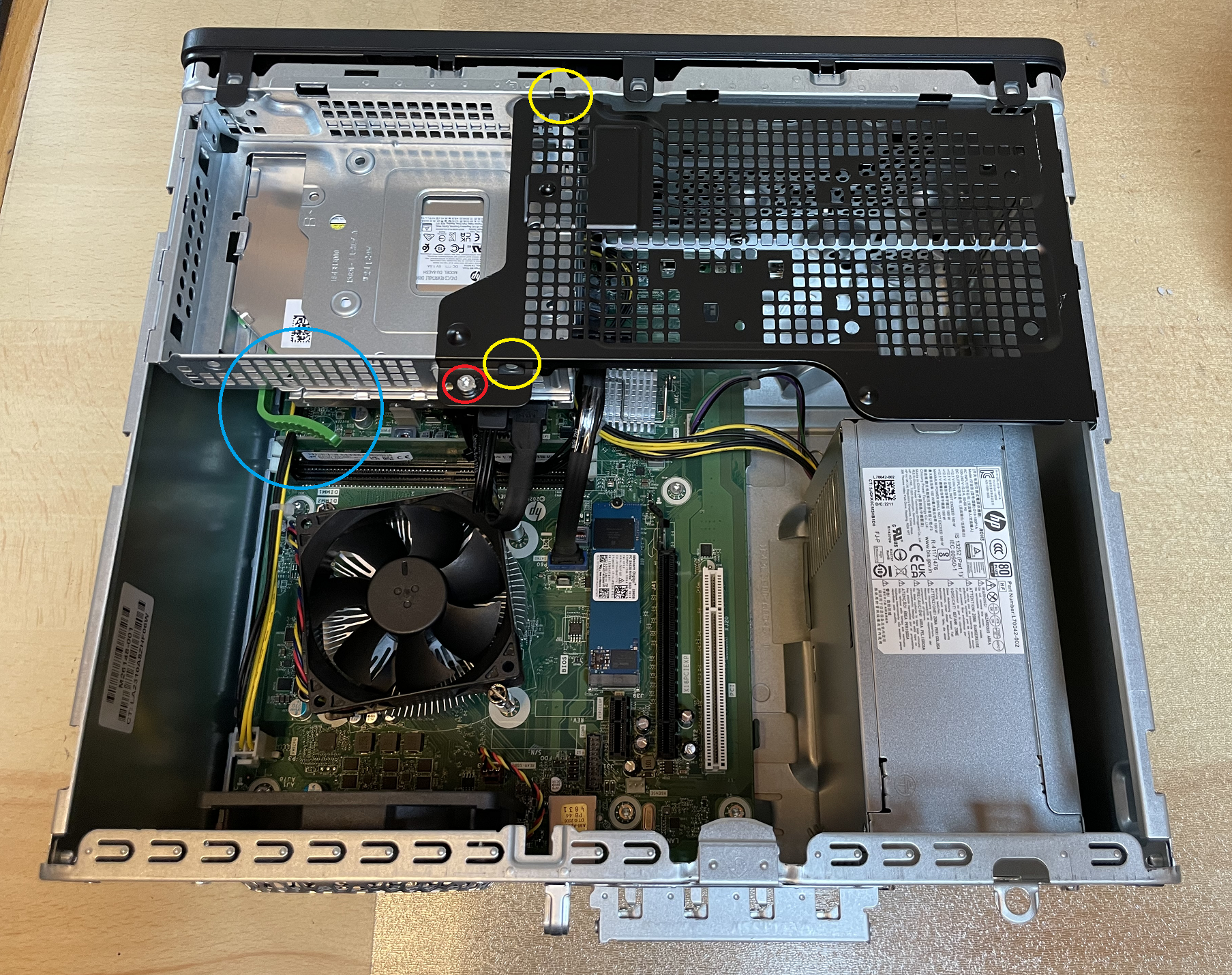 HewlettPackard「HP 285 Pro G8 Microtower」を分解してみよう