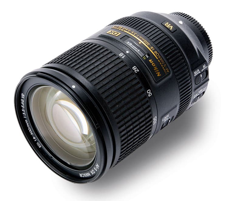 AF-S DX Nikkor 18-300mm f/3.5-5.6G ED VR review