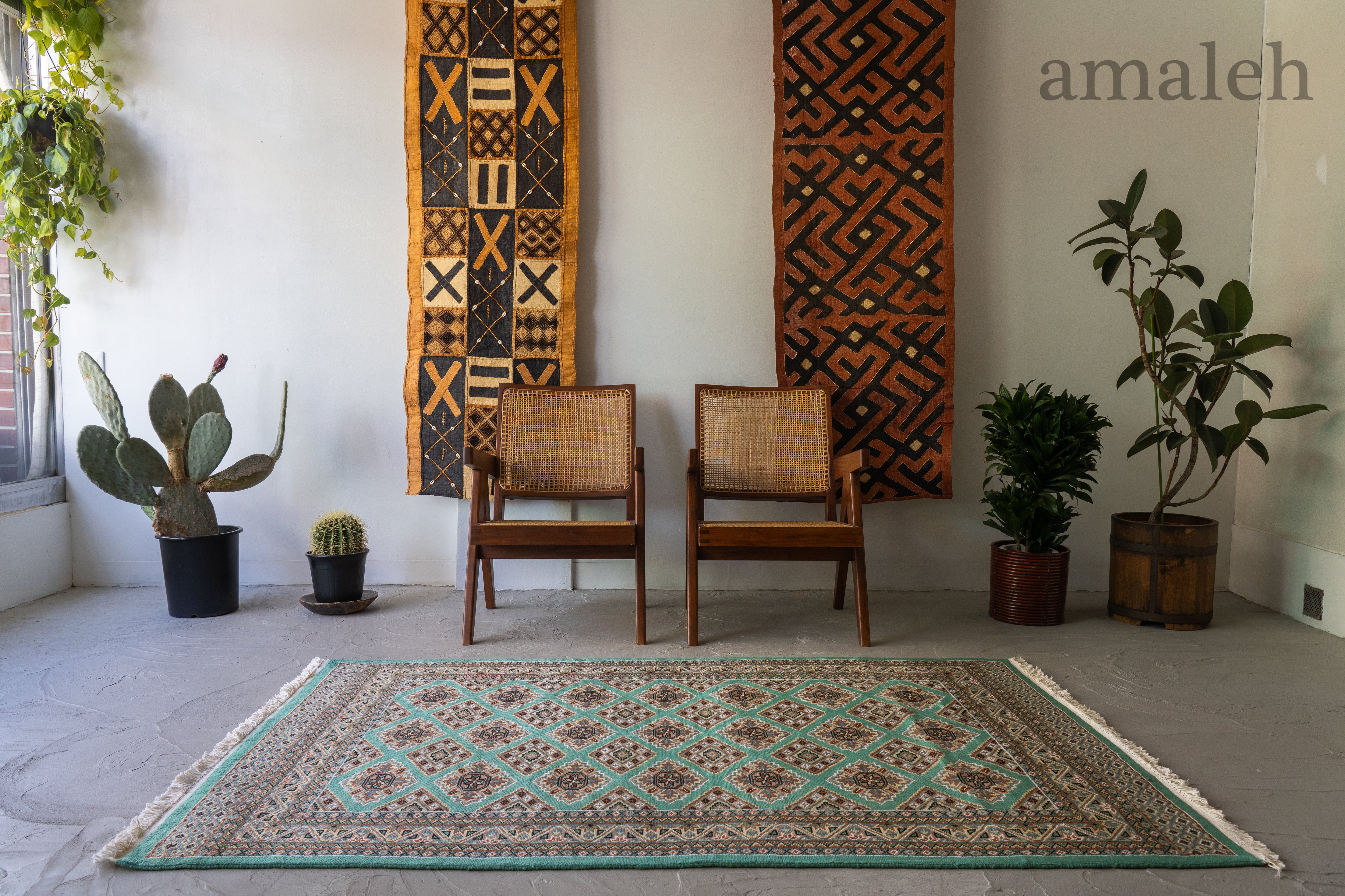 ALL PRODUCTS-ヴィンテージラグ・キルト・クバクロス・スツール