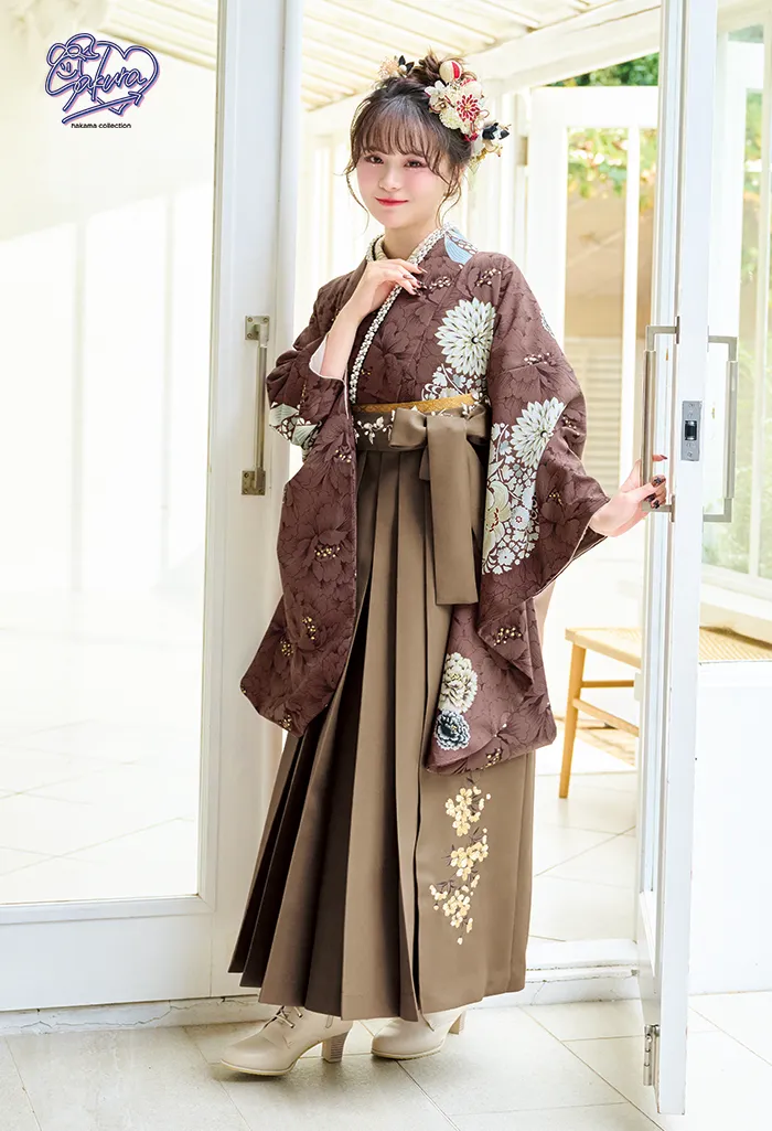 着物】チョコブラぼたんに白百合菊｜卒業式袴宅配ネットレンタルange