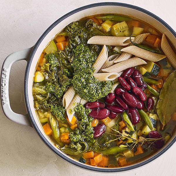 バーミキュラ / オーブンポット2 18cm マットブラックを贈るなら、多彩