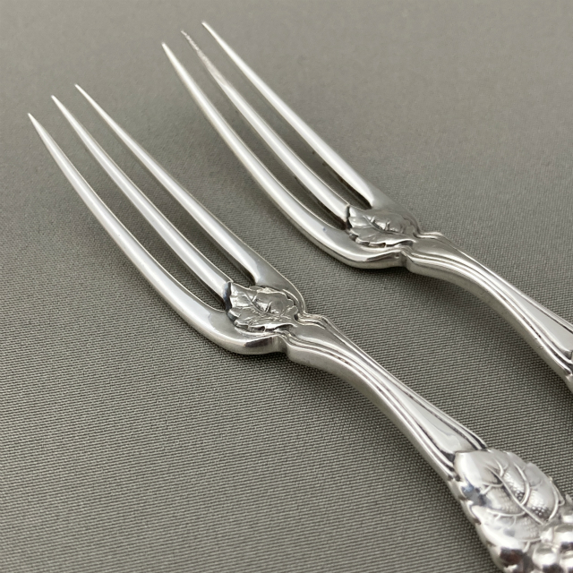 ティファニー「ベリーフォーク ”Blackberry”」《アンティックかとう》