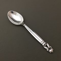 ジョージ・ジェンセン「“Acorn” ディナースプーン（大）長さ20.5cm