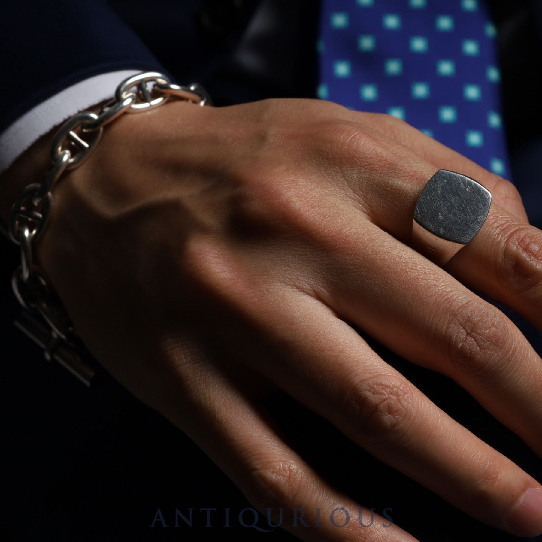 Tom Wood Ring Cushion Polished | 東京銀座のヴィンテージウォッチ