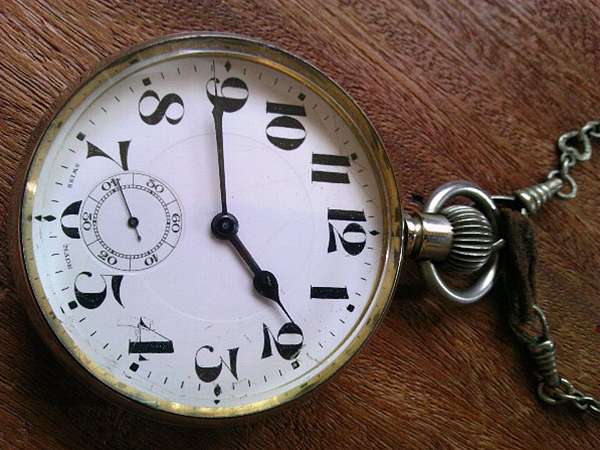 逓信省 懐中時計 特大65ミリ 琺瑯文字盤 1940年代 希少品 | アンティー