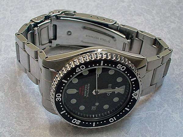 セイコー ダイバー200m パーペチュアルカレンダー SBCM023 | アン