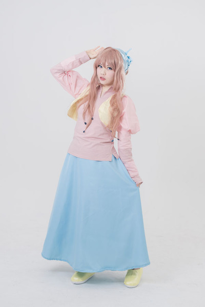 ASCII.jp：衣装の完成度が高すぎるコスプレイヤーをしっかり撮影 (1/2)