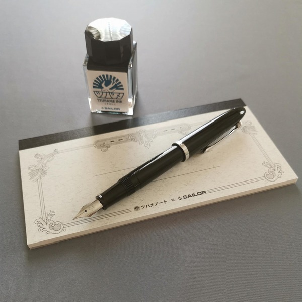 ASCII.jp：ツバメノート×セーラー万年筆の「コラボ万年筆」を衝動買い