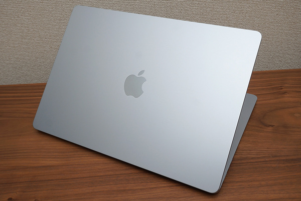 ASCII.jp：M4 MacBook Air vs 最強Mac Studio！ 一般向けとプロ向け