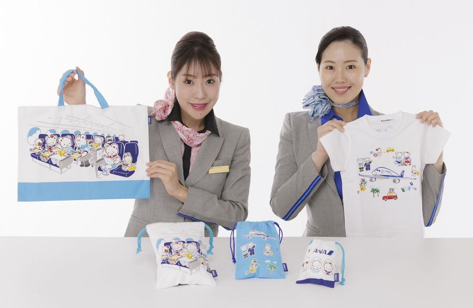 ANA×ファミリア、コラボ第2弾。子供用レッスンバッグ/Tシャツ/巾着