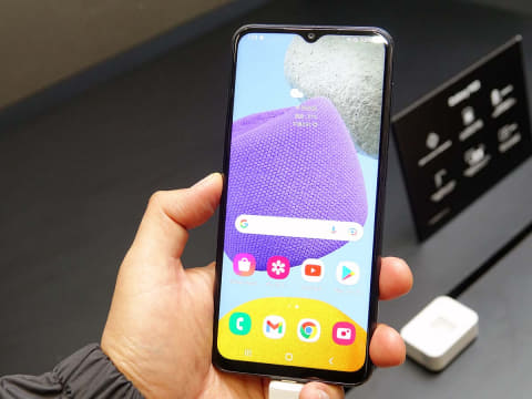 日本のギャラクシー 日本の“SIMフリー”【石野純也のモバイル通信SE