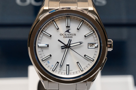 カシオ オシアナス、3針モデルにホワイト追加 - Impress Watch