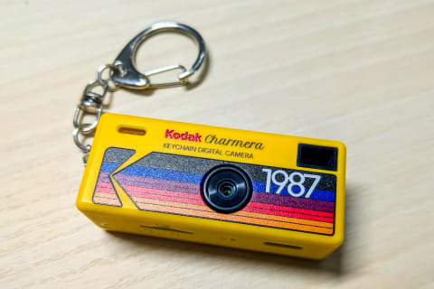 Kodakの超小型カメラ「Charmera」が楽しい 毎日の記録にちょうどいい