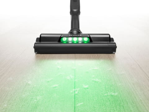 日立から紙パック式スティック掃除機が登場。2カ月分のゴミを溜め