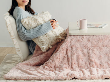 ヤマダ、ネコ型の丸いこたつ「ネコったつ」 - 家電 Watch