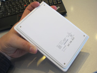 シャープ、紙ノート感覚の電子メモツール「電子ノート WG-N10