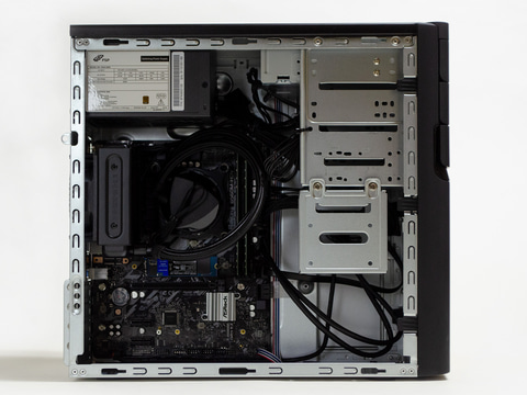 Core i7-11700搭載の水冷式ミニタワーPC「ユニットコム STYLE-M056