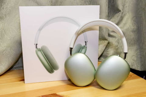 レビュー】シンプルで高音質。AirPods Maxで豊かになる“音楽のある生活