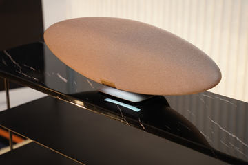 新製品レビュー】サイズはミニでも機能は強化したB&W「Zeppelin Mini