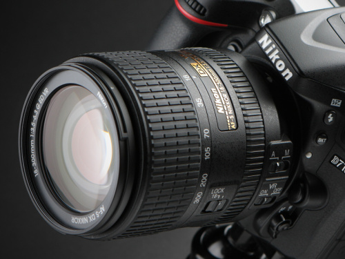 交換レンズレビュー：AF-S DX NIKKOR 18-300mm f/3.5-6.3G ED VR