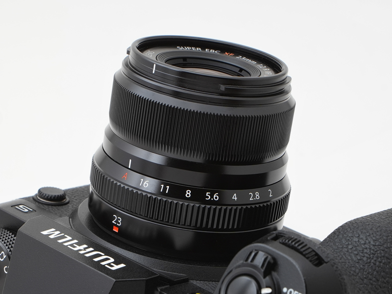 交換レンズレビュー：“小さくて軽い” 35mmAF単焦点レンズを一挙紹介