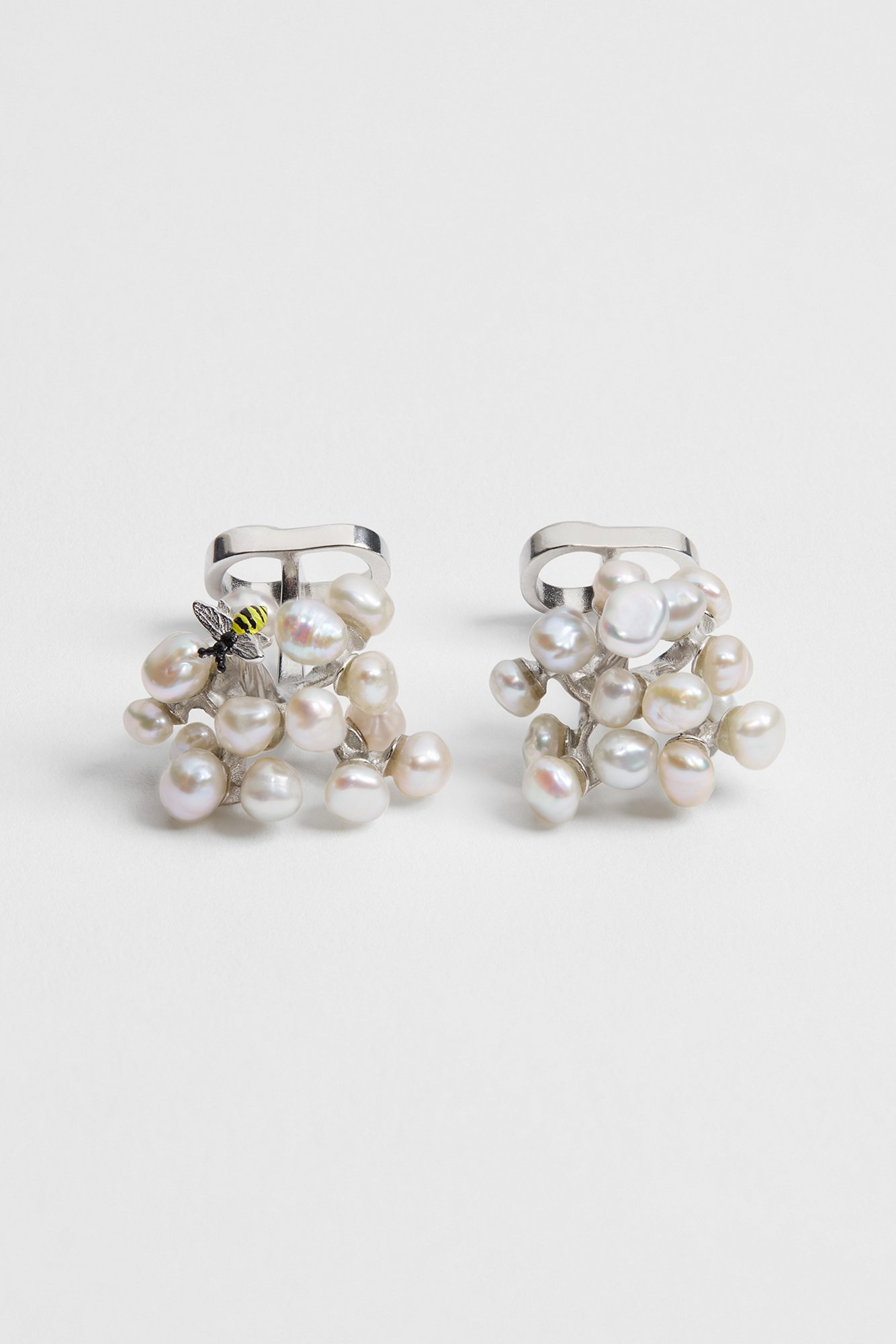 DIOR | Dior Flower BEE カフスボタン シルバー・淡水パール・ラッカー