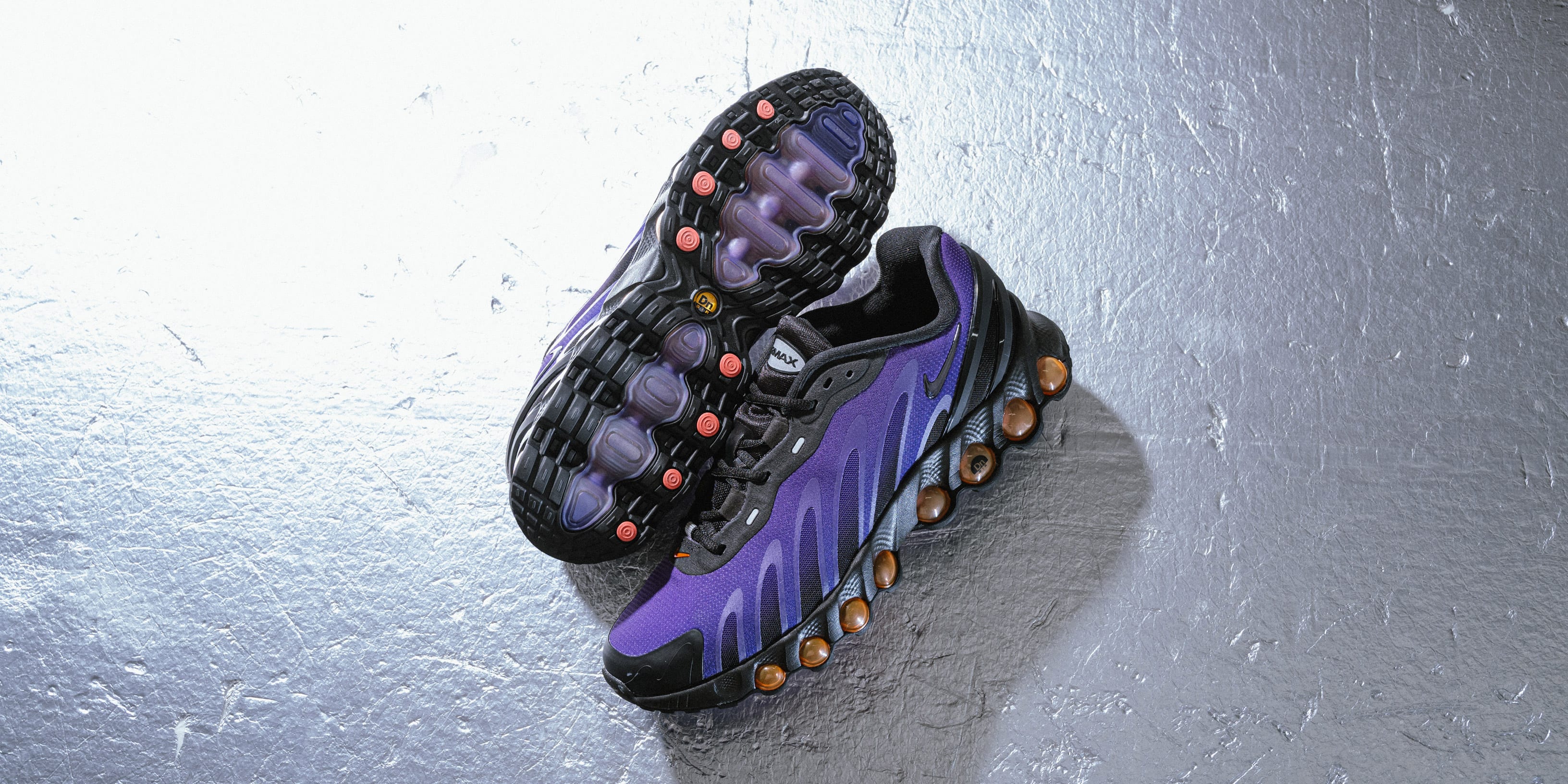 NIKE AIR MAX Dn8 | 異次元の動きを体験できるシューズ。 | atmos