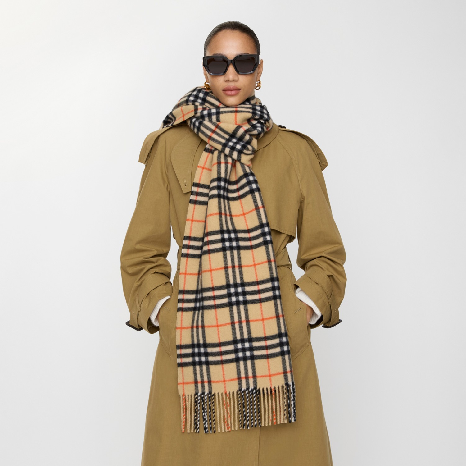 チェック カシミアスカーフ (サンド) | Burberry®公式サイト
