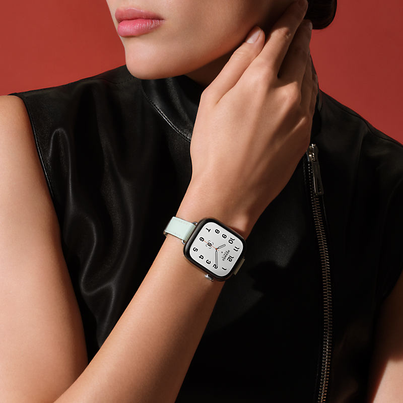 Band Apple Watch Hermès Single Tour 42 mm Attelage | Hermès Australia