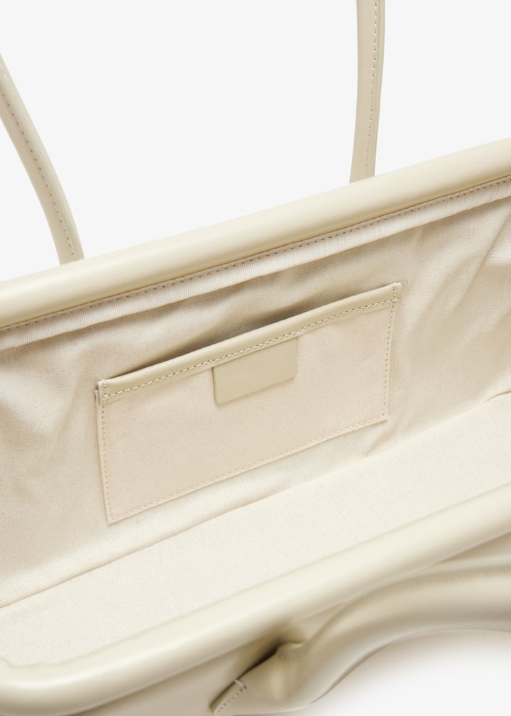 Osoi Boat Wide bag for Women - Cream in UAE | Level Shoes