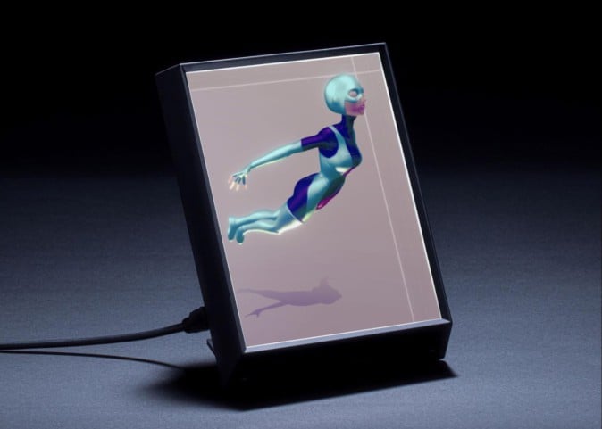 個人向けの裸眼立体視ディスプレイ「Looking Glass Portrait」発表